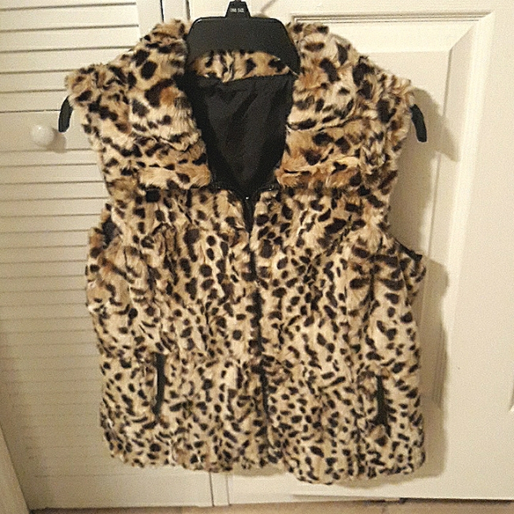 leopard print vest